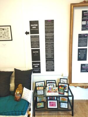 Arte,Artista,Arte contemporanea,Arte umoristica,Art,Pensiero,Parole,Colori,Quadri,Poster,Foto,Libri,Pensare,Riflettere,Emozionare,Decorazione,Arredamento,Design,Stile,Teatro,Comico,Arte concettuale,Arte energetica